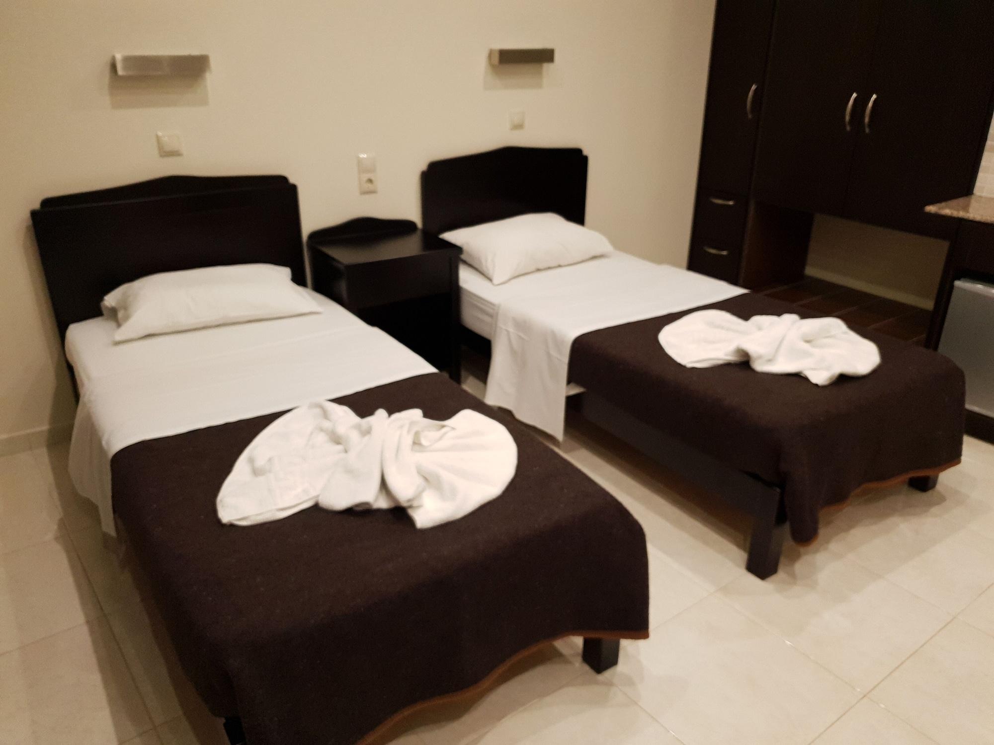 24 Seven Boutique Hotel ماليا المظهر الخارجي الصورة